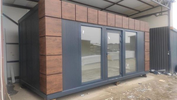 6m x 3m Bürocontainer
