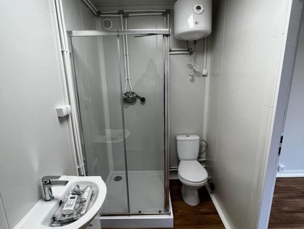 6m x 3m Bürocontainer